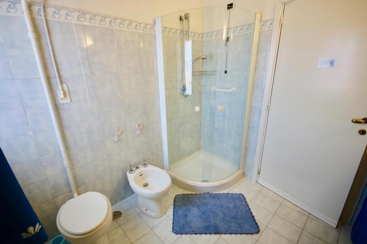 Il Profumo Di Ginestre Bed & Breakfast Olbia Eksteriør bilde